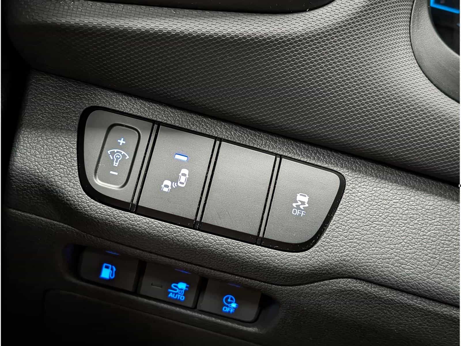 2019 Hyundai Ioniq Preferred - Image 17