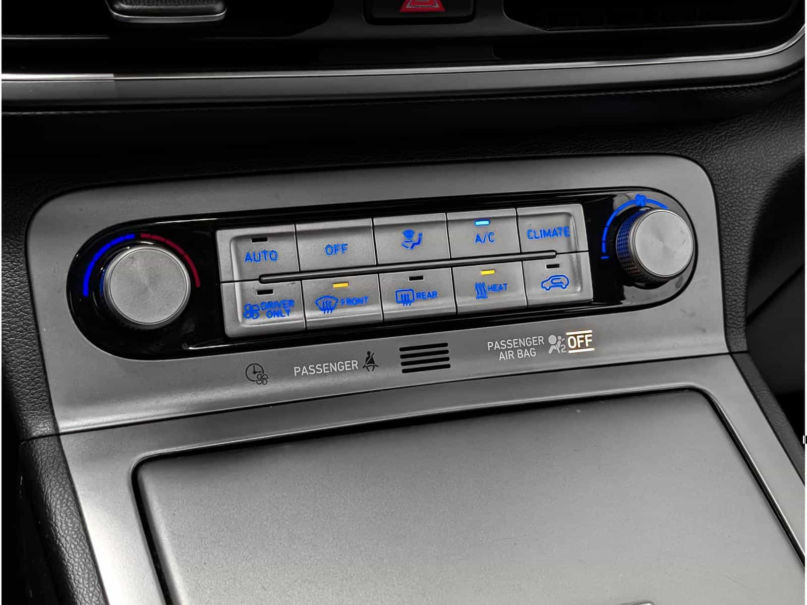 2022 Hyundai Kona EV Ultimate - Image 11