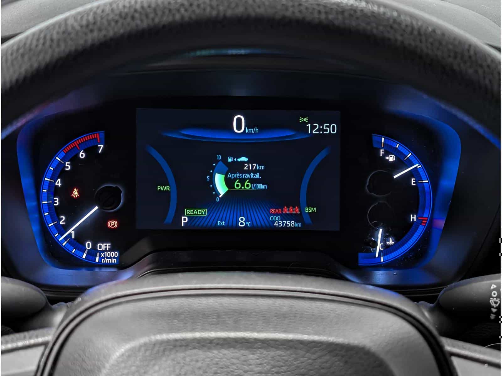 2022 Toyota Corolla Base Hybrid - Image 18