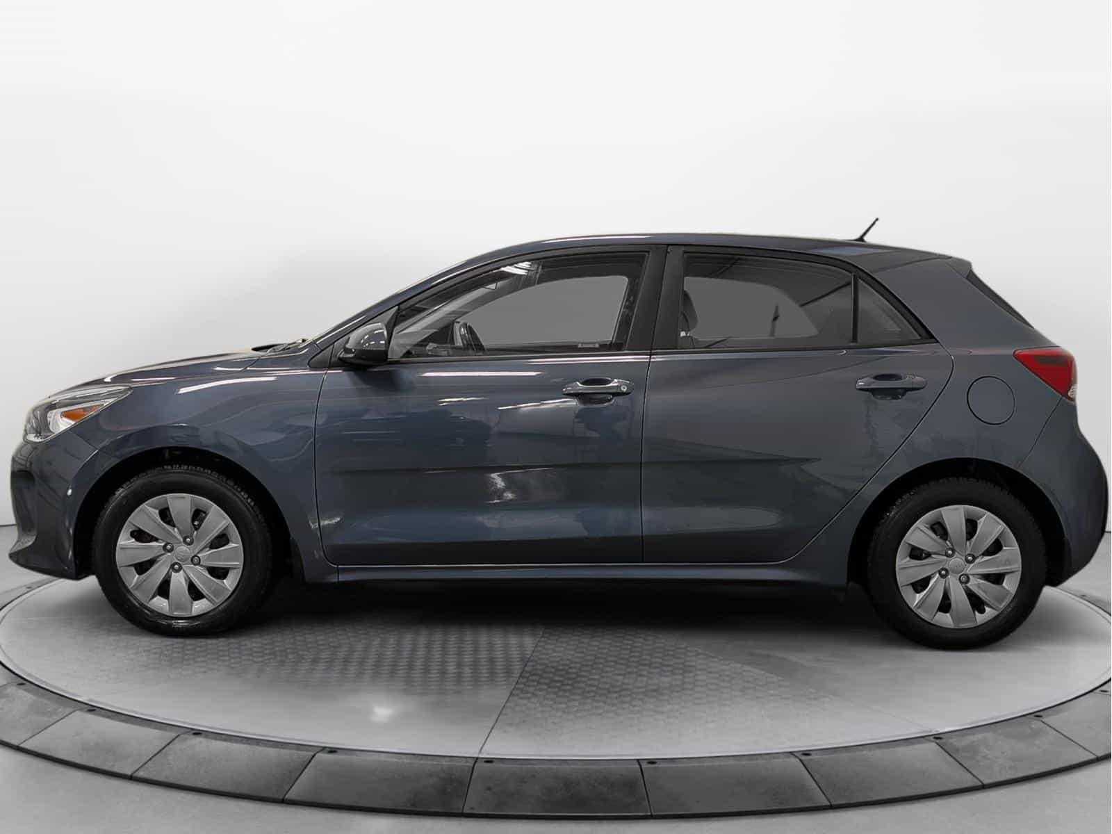 2019 Kia Rio LX - Image 2