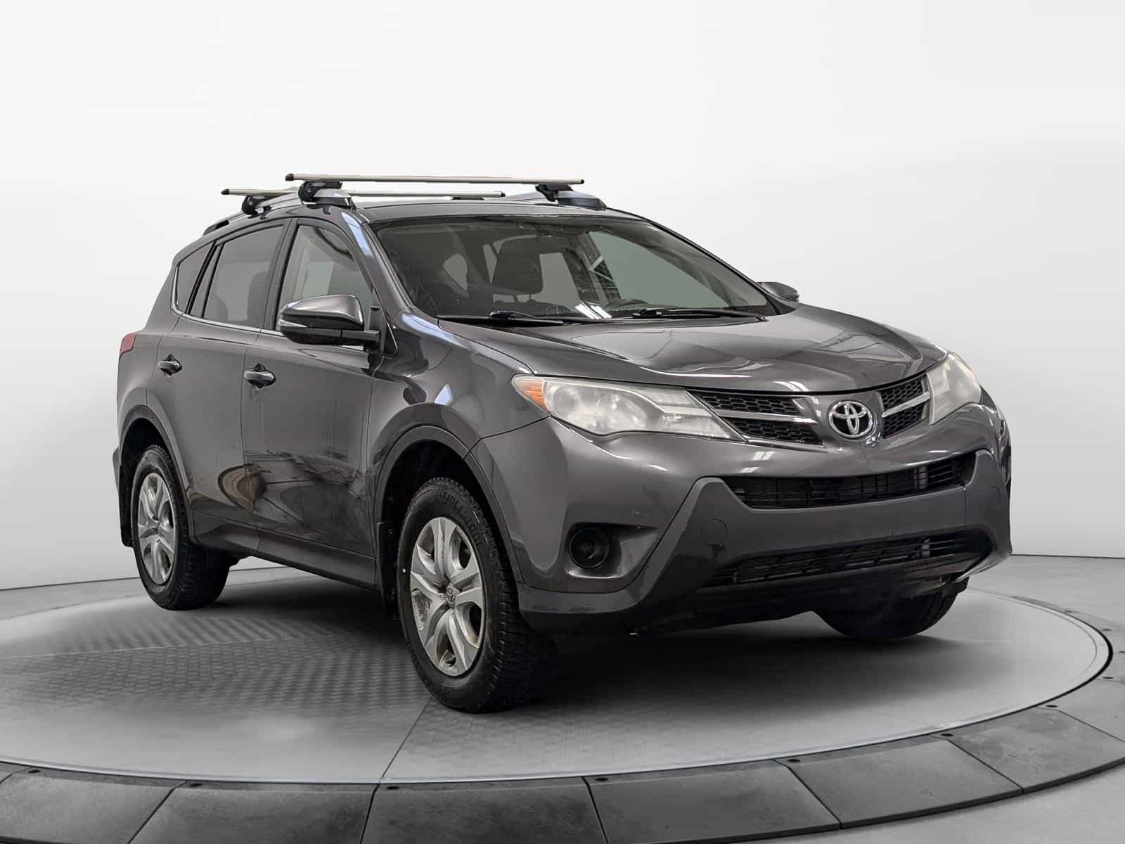 Image 2 Toyota Rav4 LE 2015
