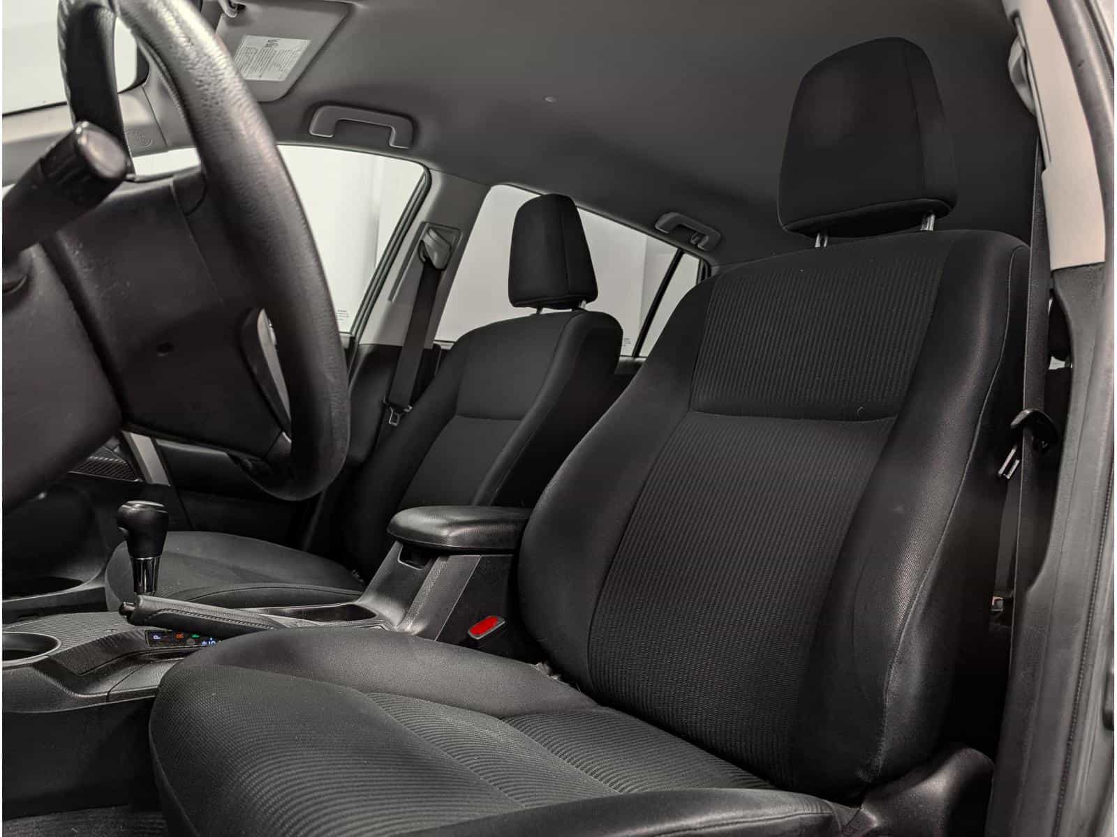 2015 Toyota Rav4 LE - Image 7