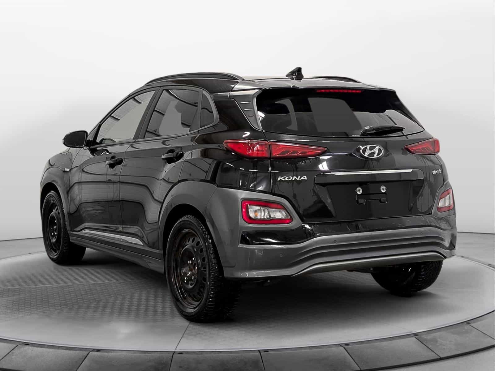 2019 Hyundai Kona EV Ultimate - Image 2