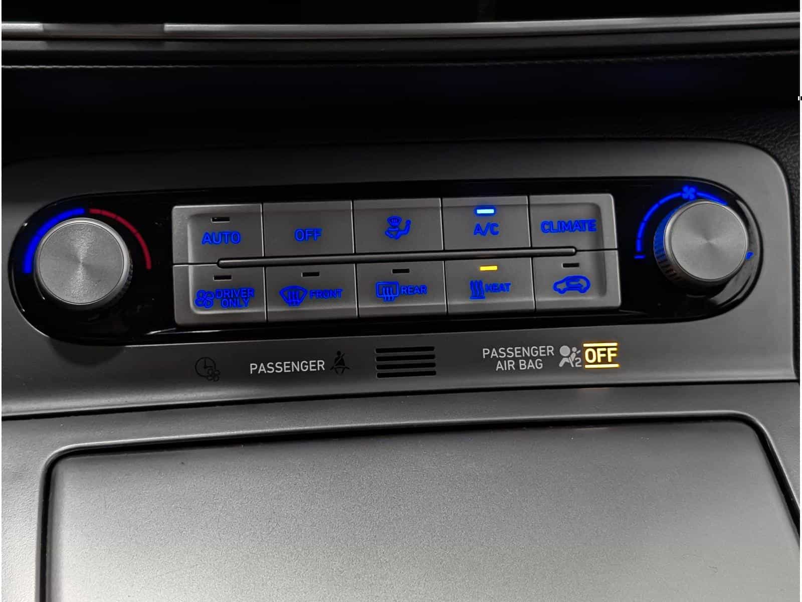 2019 Hyundai Kona EV Ultimate - Image 11