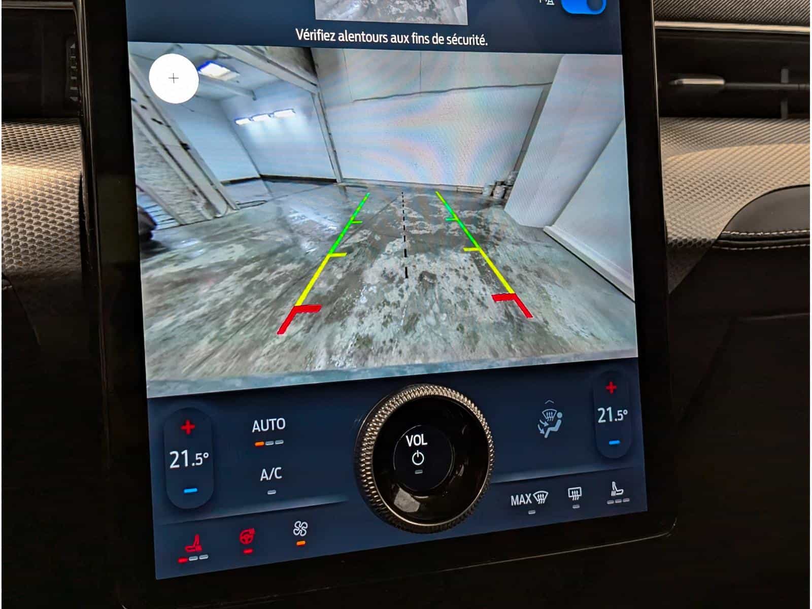 2023 Ford Mustang MACH-E Select - Image 11