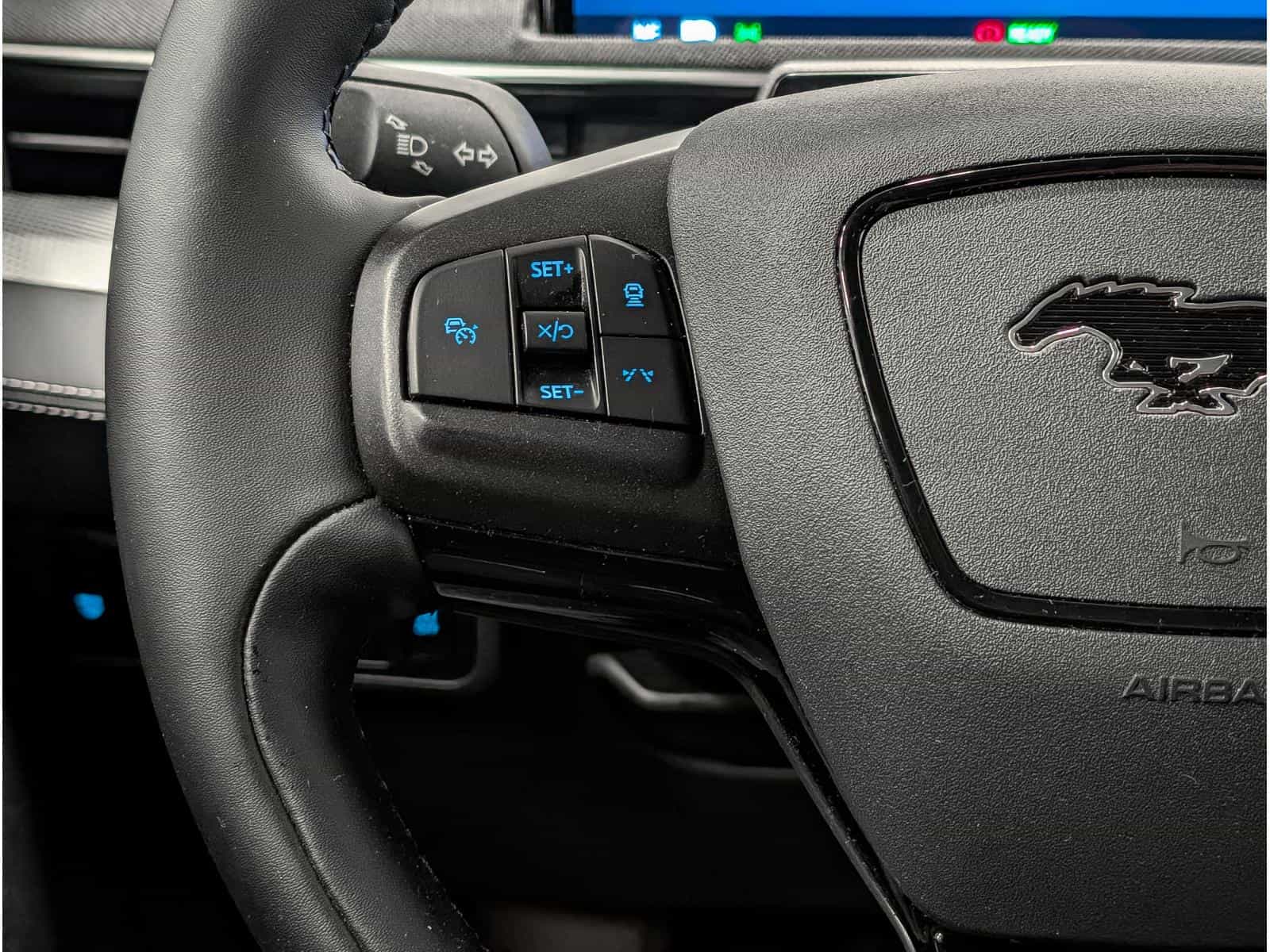 Image 13 Ford Mustang MACH-E Select 2023