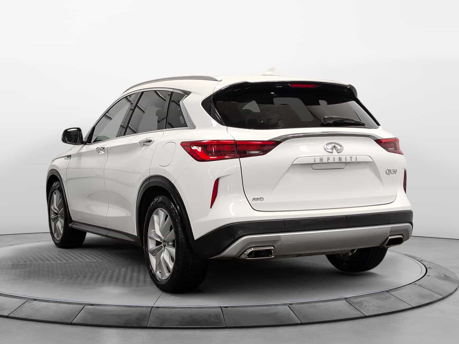 Image 3 Infiniti QX50 Essential 2019