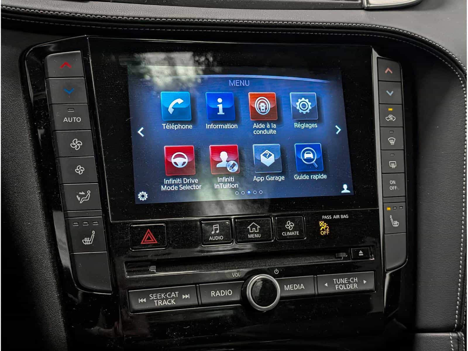 Image 10 Infiniti QX50 Essential 2019