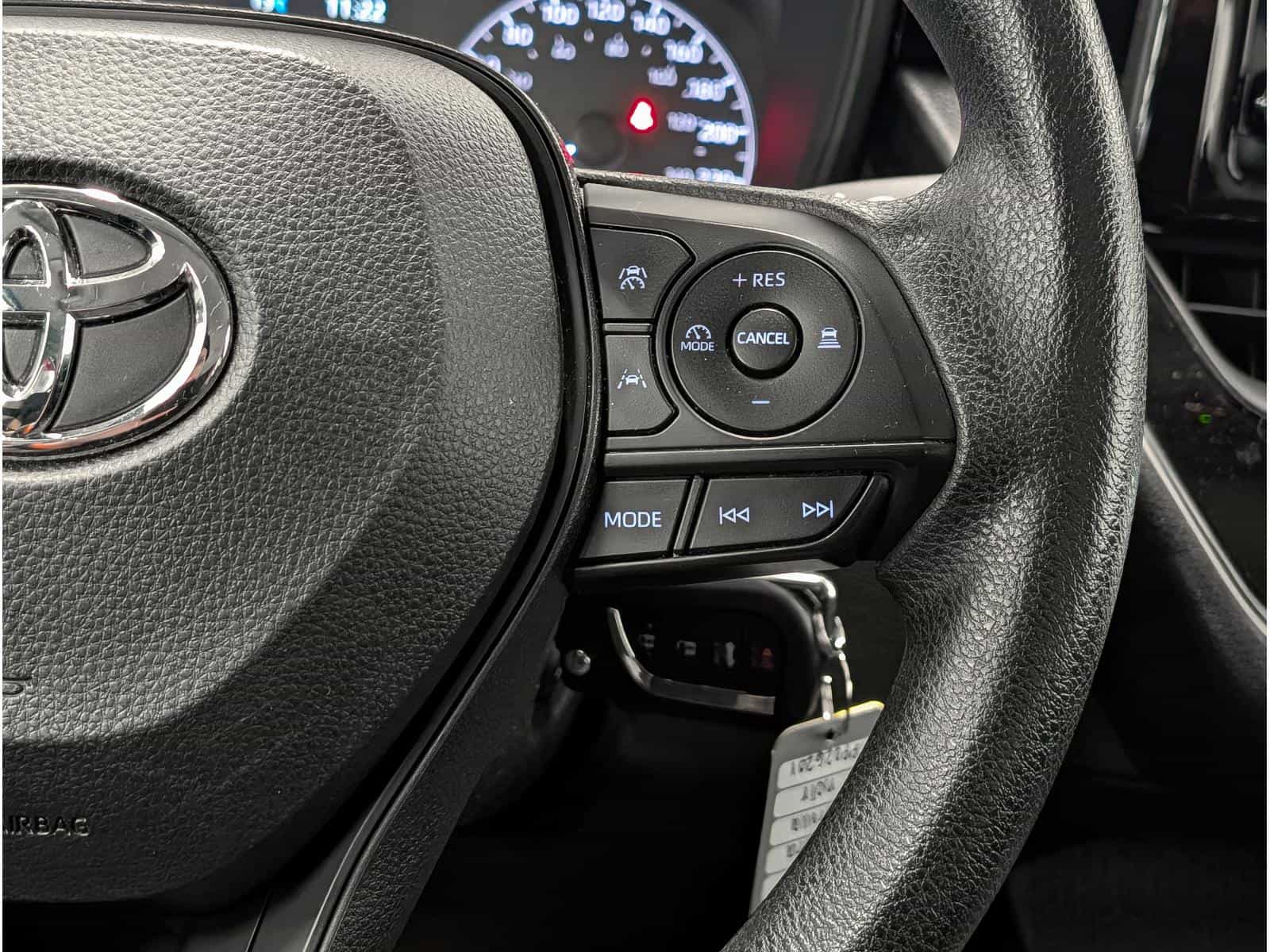 Image 12 Toyota Corolla L 2023