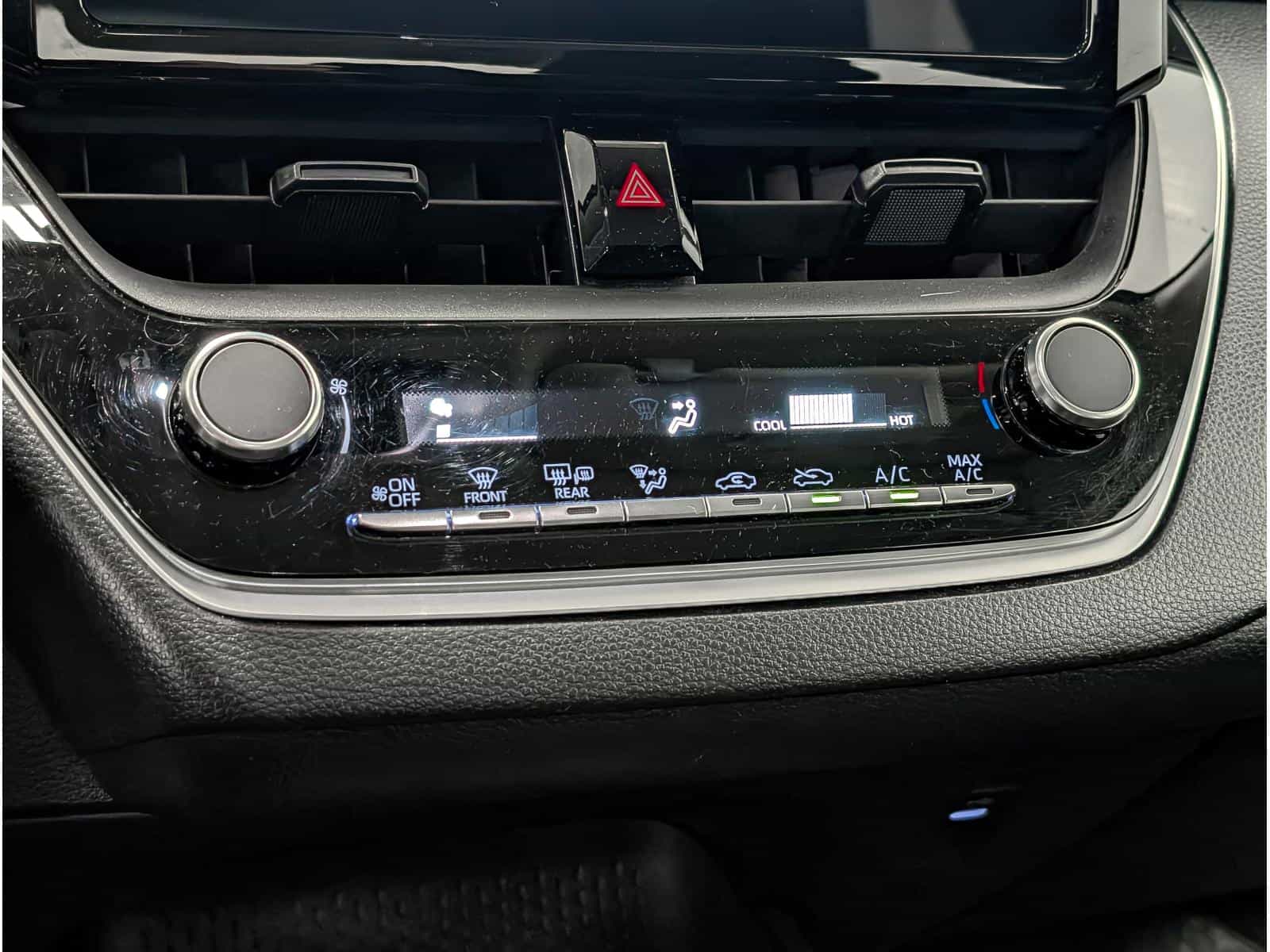 2023 Toyota Corolla L - Image 11