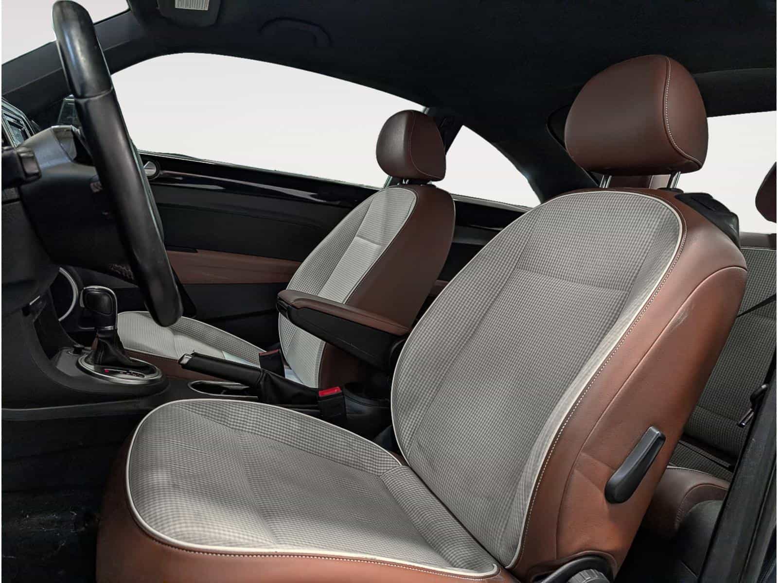 2016 Volkswagen Beetle 1.8 TSI - Image 7