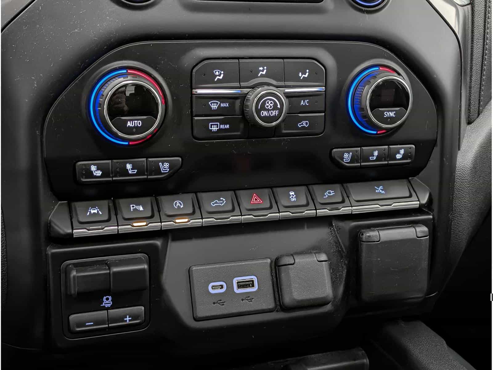 2021 Chevrolet Silverado 1500 High Country - Image 10