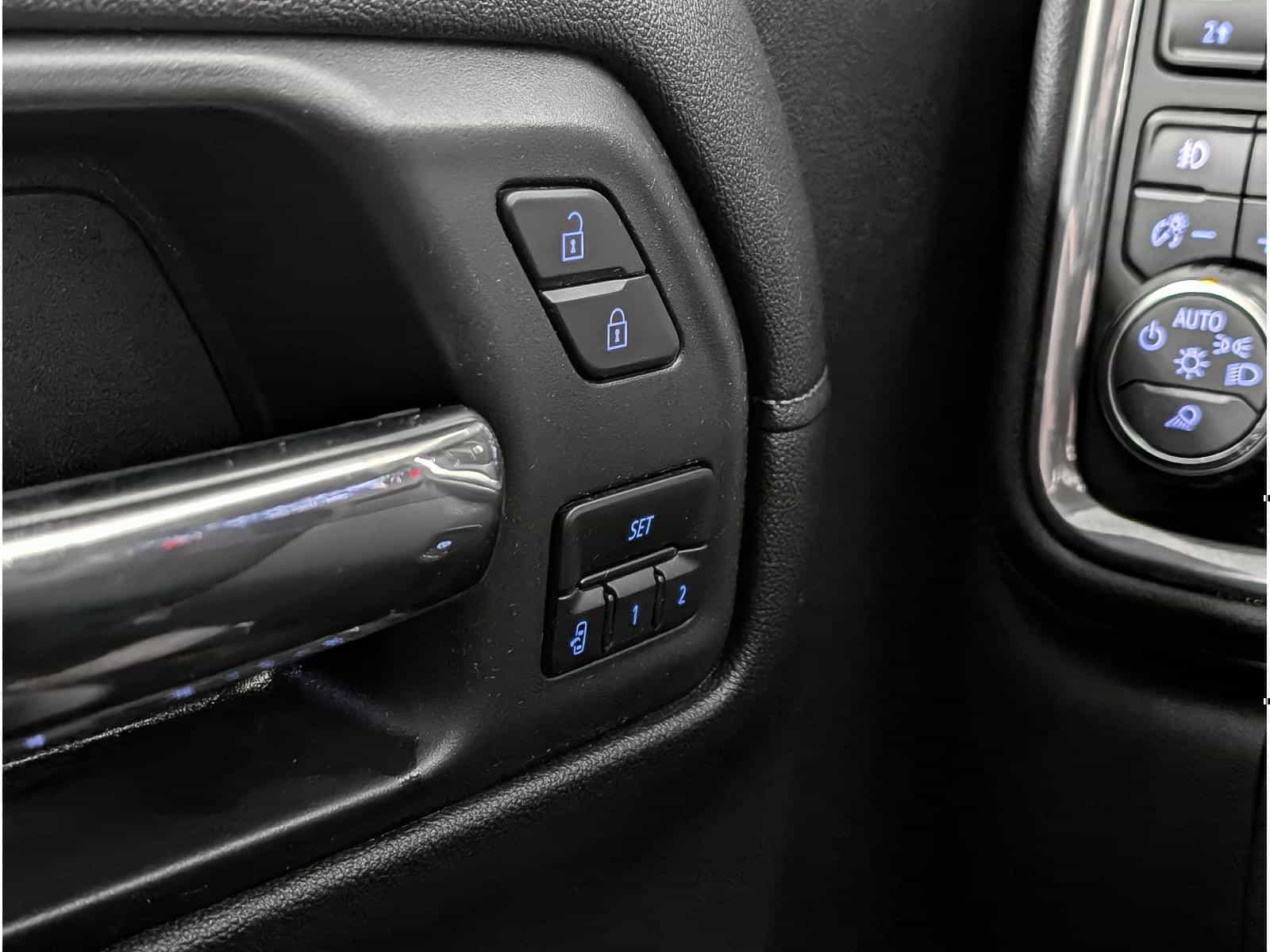 2021 Chevrolet Silverado 1500 High Country - Image 15