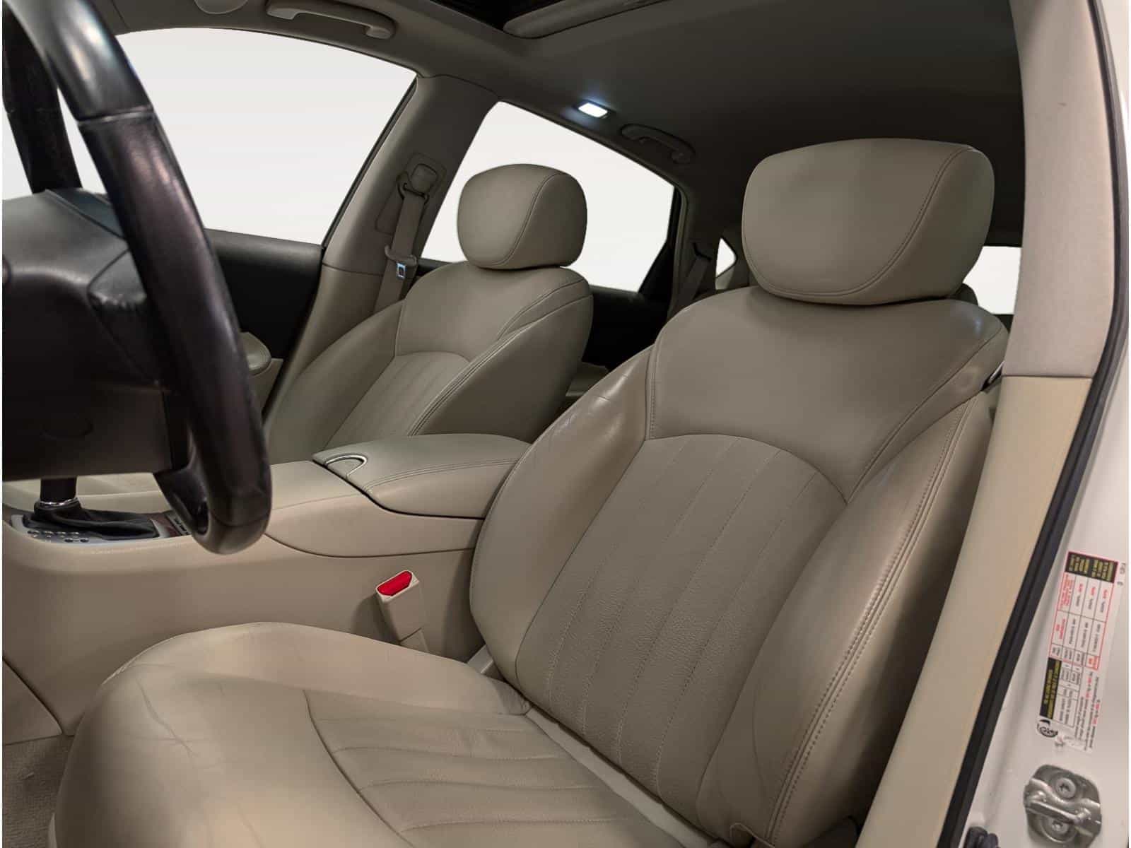 2016 Infiniti QX50 Premium - Image 7