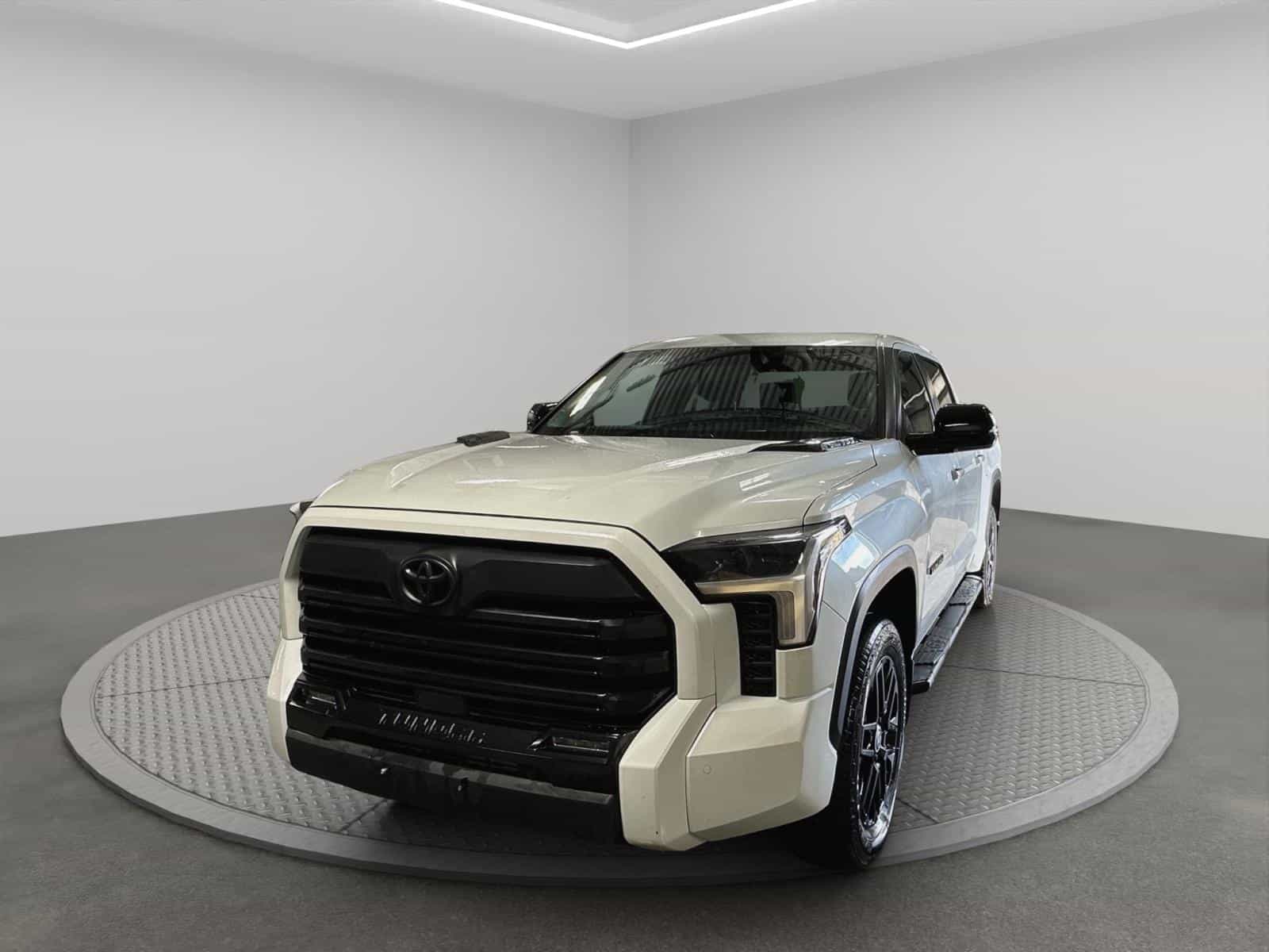 2024 Toyota Tundra Limited Hybrid - Image 1