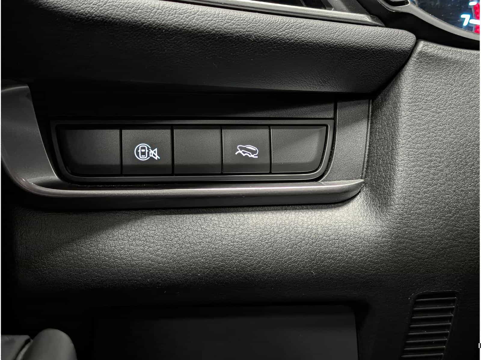 2024 Mazda CX-30 GX - Image 15