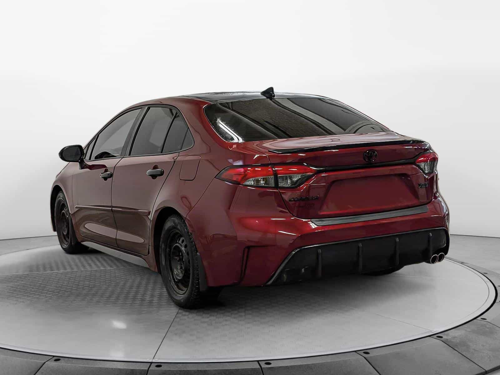 2023 Toyota Corolla XSE - Image 4