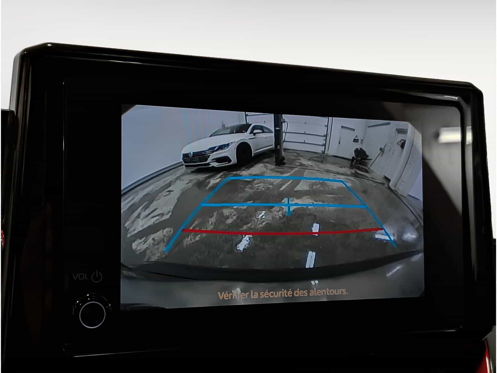 2023 Toyota Corolla XSE - Image 12