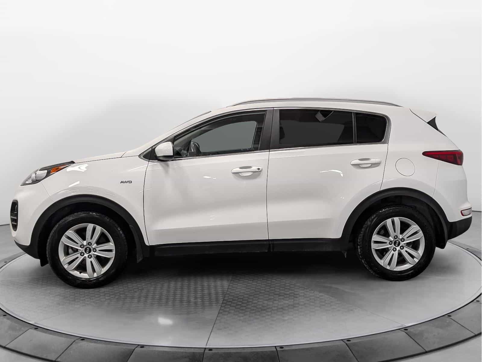 Image 2 Kia Sportage LX 2017