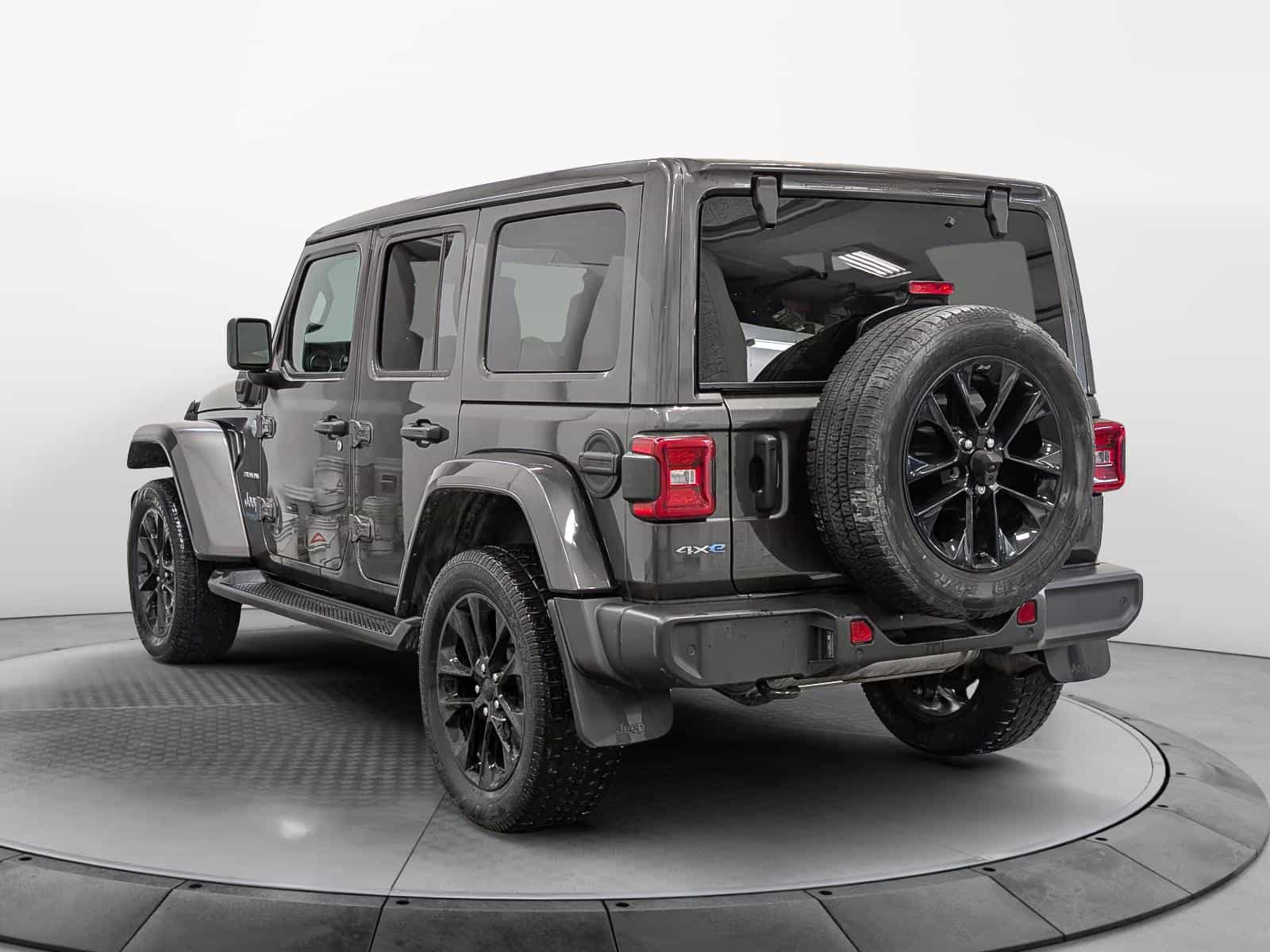 Image 3 Jeep Wrangler Unlimited Sahara 2021