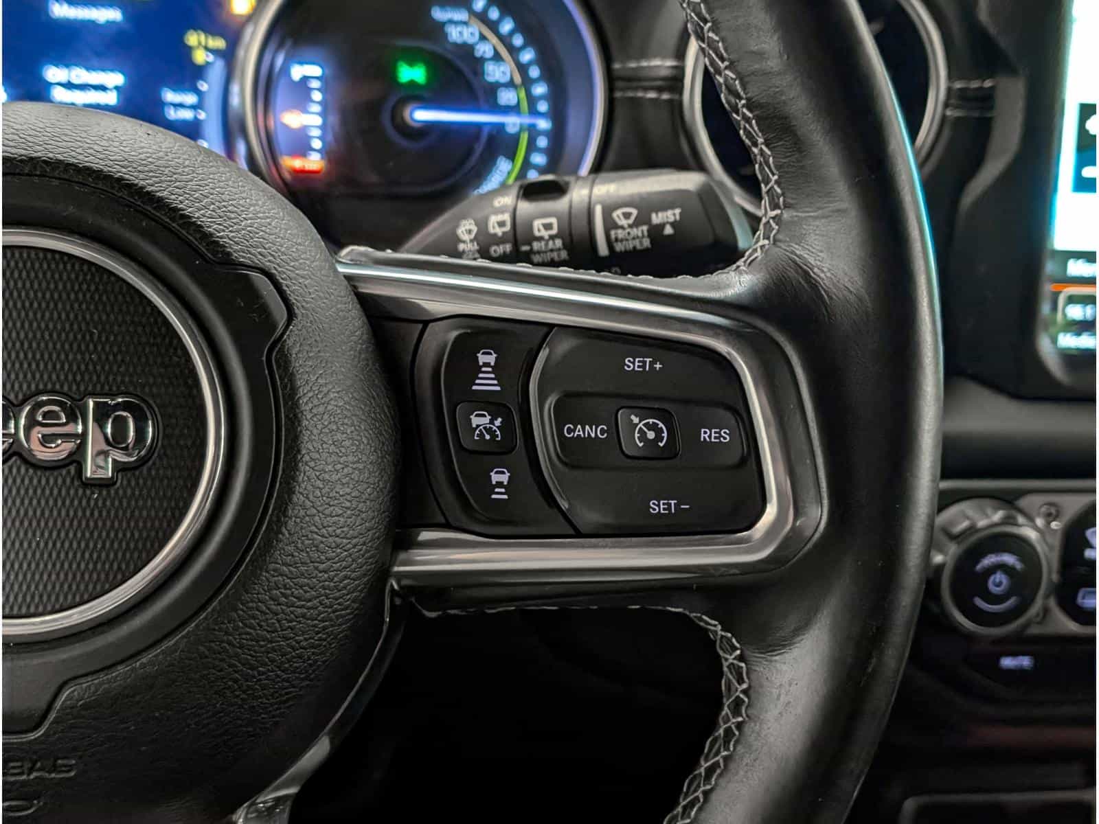 2021 Jeep Wrangler Unlimited Sahara - Image 14