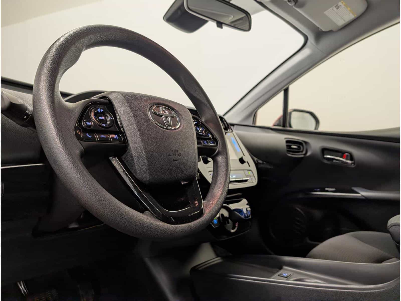 Image 6 Toyota Prius Base 2019