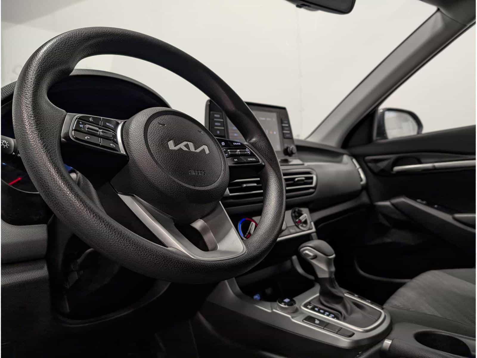 2022 Kia Seltos LX - Image 6