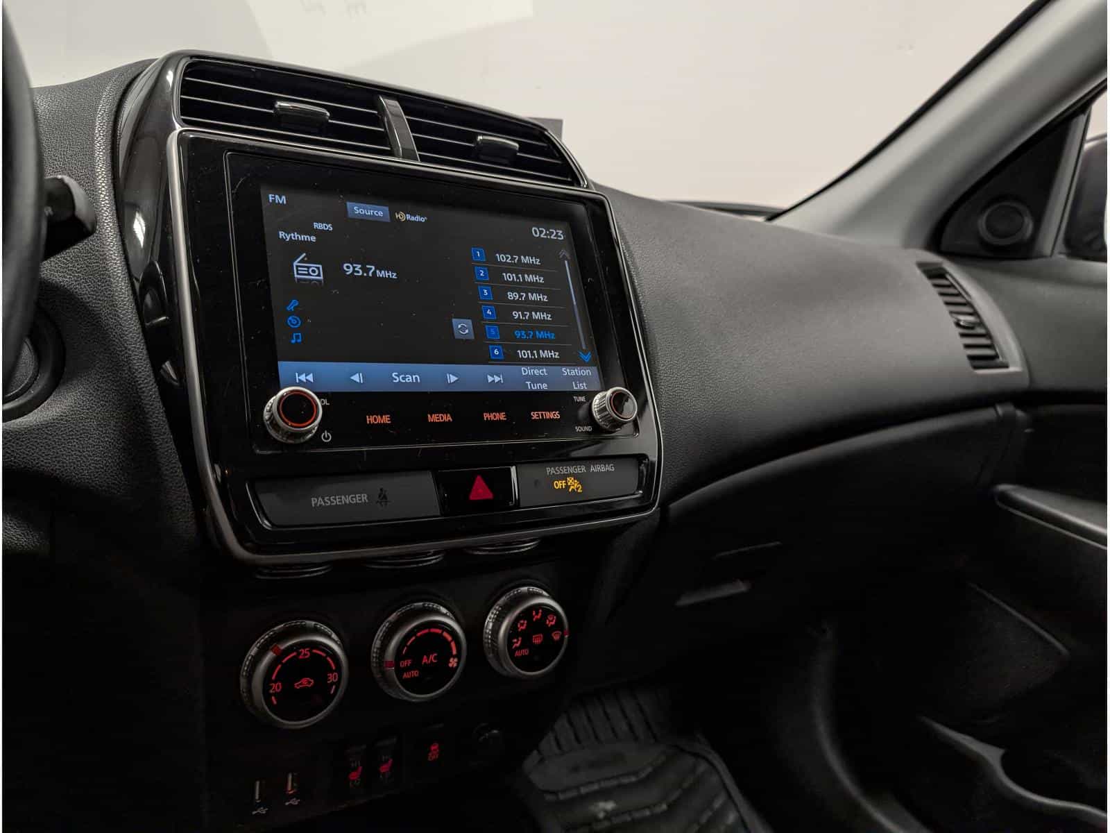 Image 9 Mitsubishi RVR ES 2020