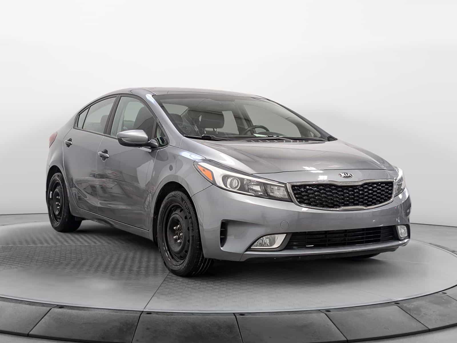 2017 Kia Forte LX Plus - Image 2