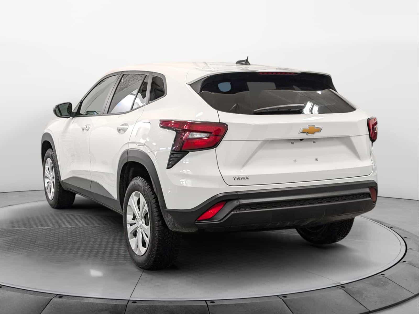 Image 3 Chevrolet Trax LS 2024