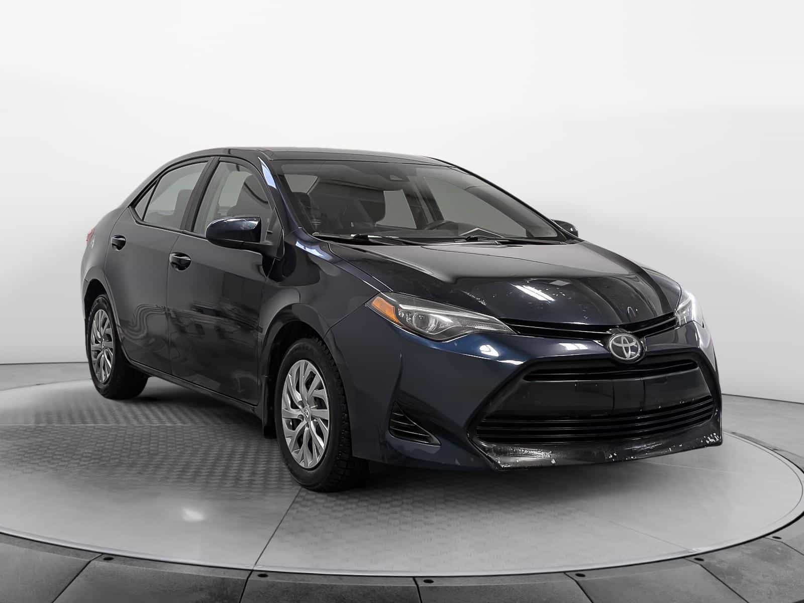 Image 3 Toyota Corolla LE 2019