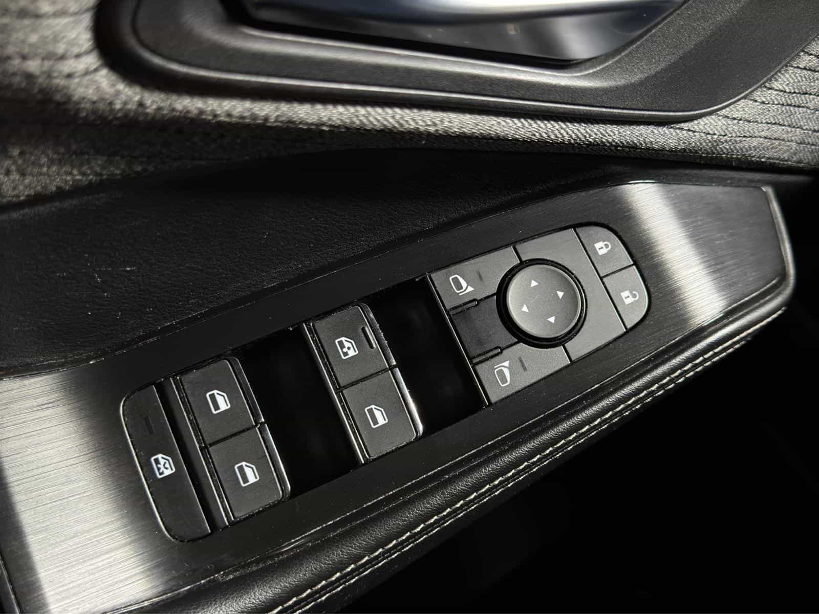 Image 19 Nissan Rogue SV Moonroof 2023