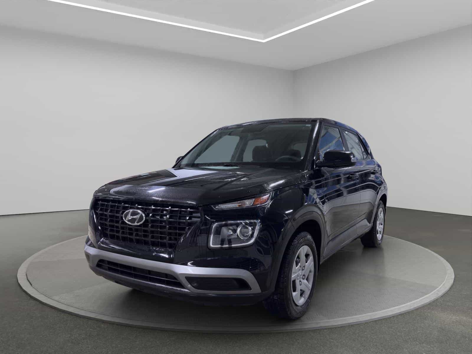 2022 Hyundai Venue Preferred - Image 1