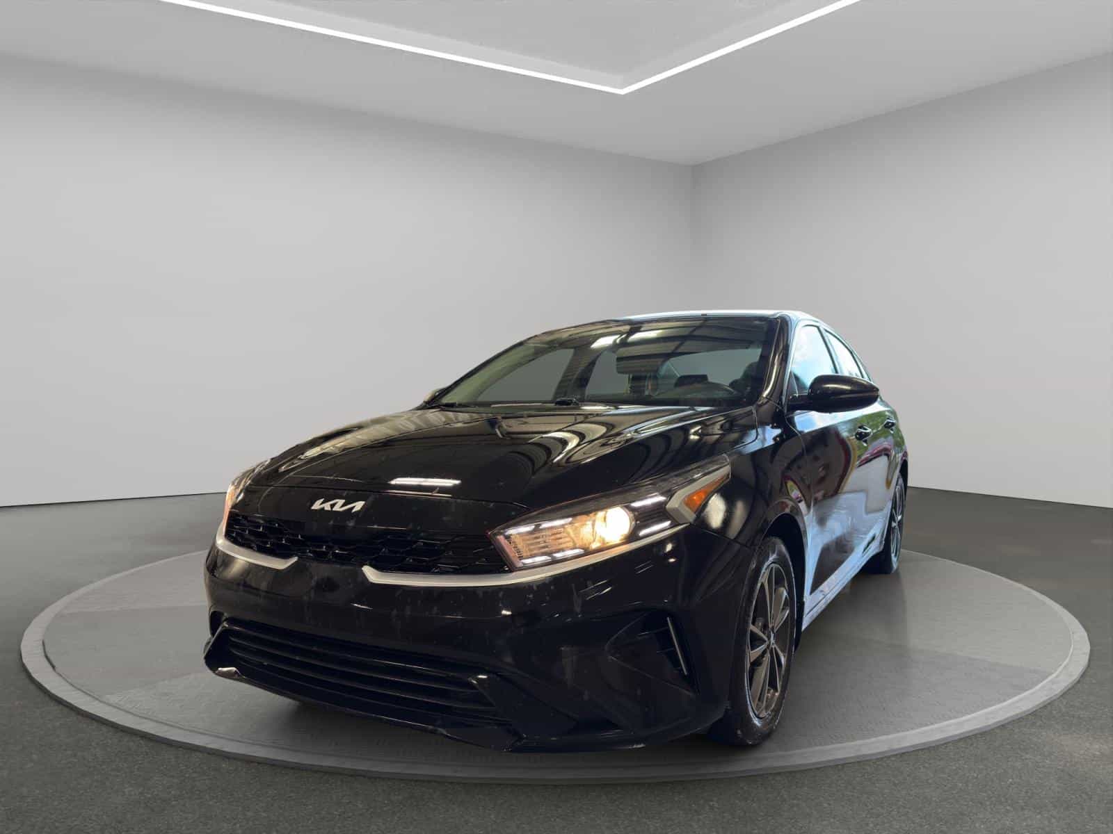 Image 1 Kia Forte EX Plus 2023