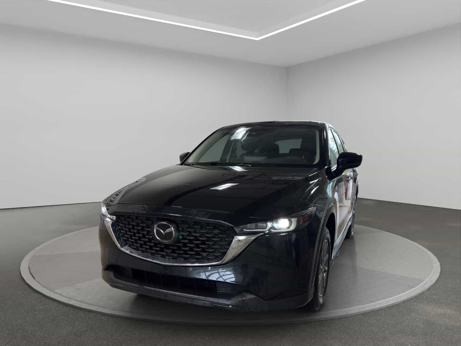 2025 Mazda CX-5 GX - Image 1