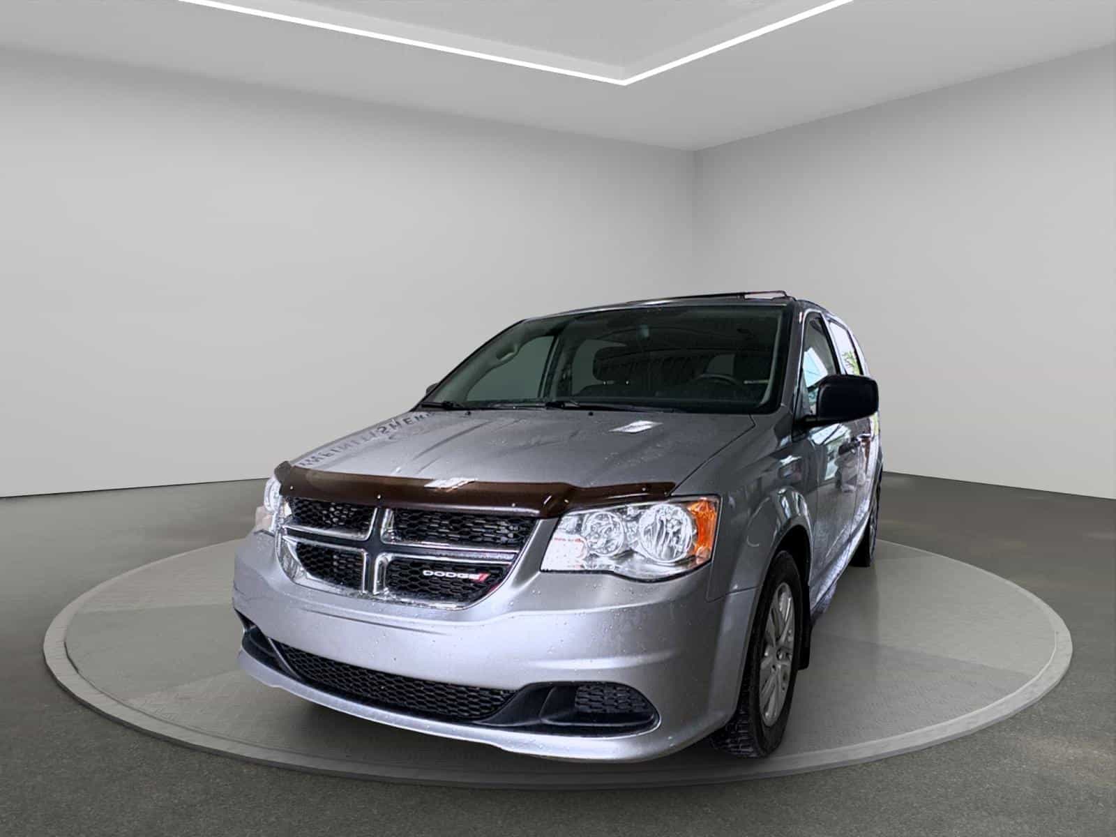 2019 Dodge Grand Caravan SXT - Image 1