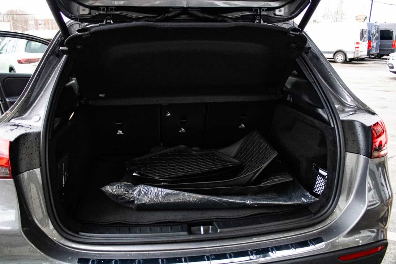 Image 13 Mercedes-Benz GLA 250 4MATIC 2023