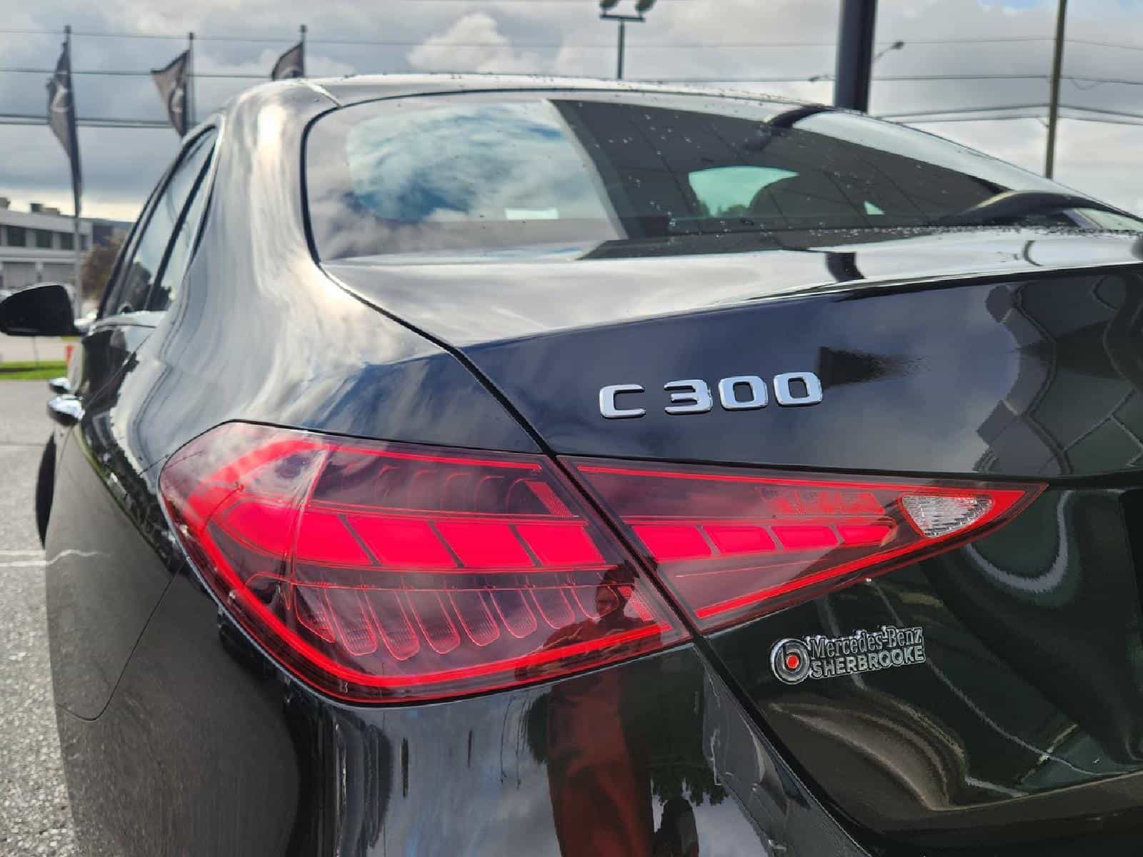 Image 10 Mercedes-Benz C-Class 300 4MATIC SEDAN 2022