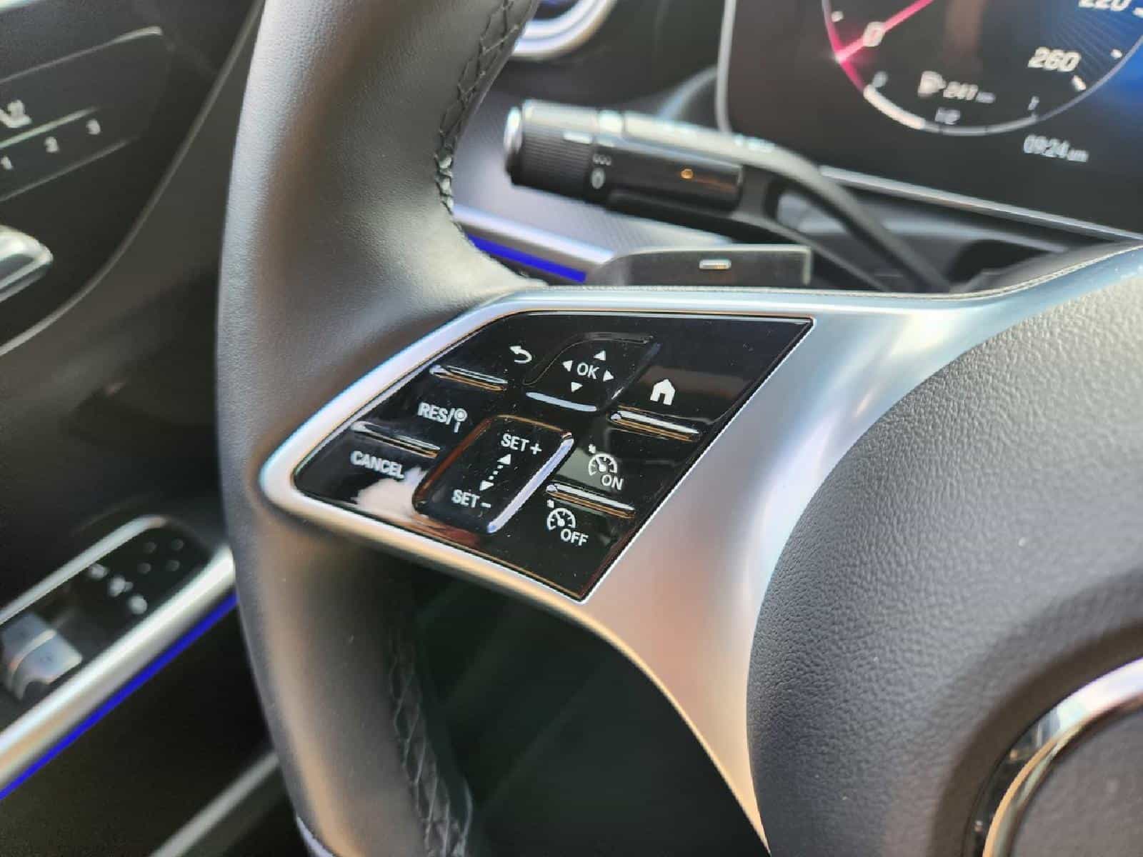 Image 20 Mercedes-Benz C-Class 300 4MATIC SEDAN 2022