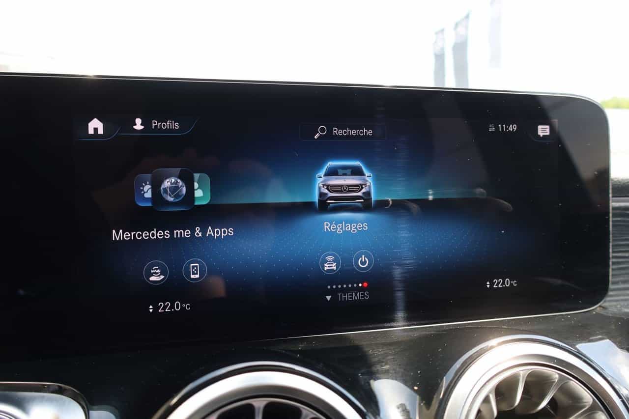 2023 Mercedes-Benz EQB EQB350 - Image 24