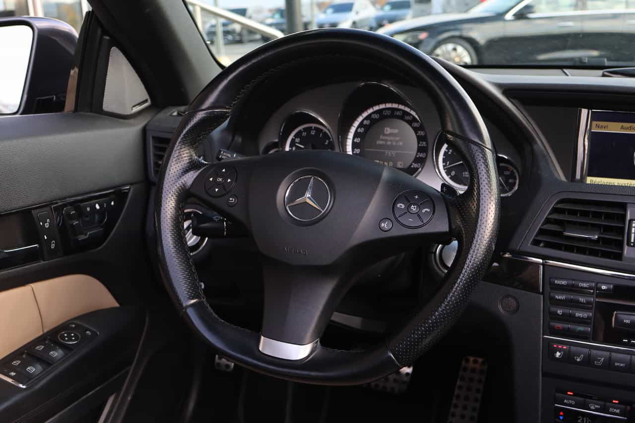 Image 3 Mercedes-Benz E-Class E550 2011