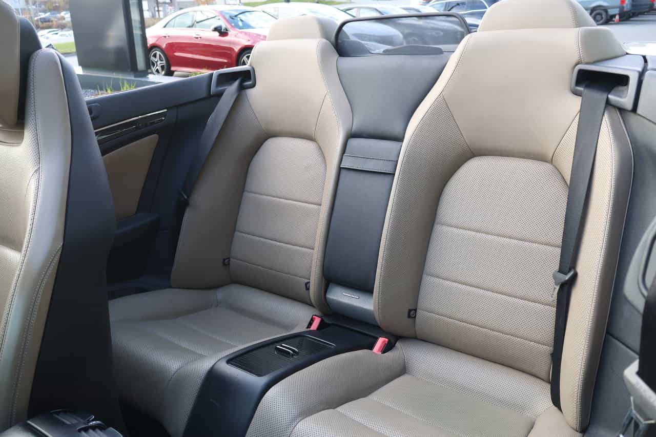 2011 Mercedes-Benz E-Class E550 - Image 13