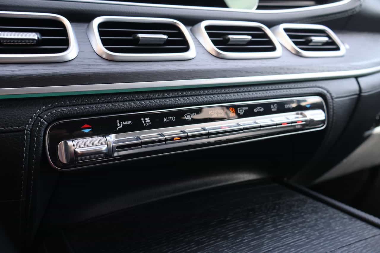 2023 Mercedes-Benz GLE GLE450 - Image 25