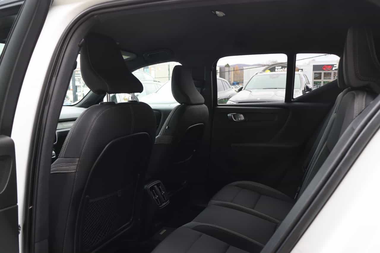 Image 11 Volvo XC40 Recharge Pure Electric Recharge TWIN Core 2024