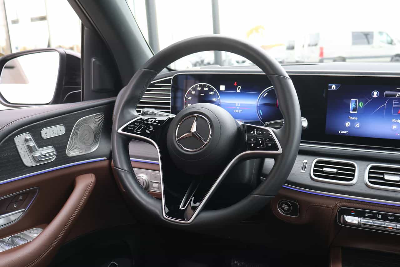 Image 3 Mercedes-Benz GLE GLE450e 2024