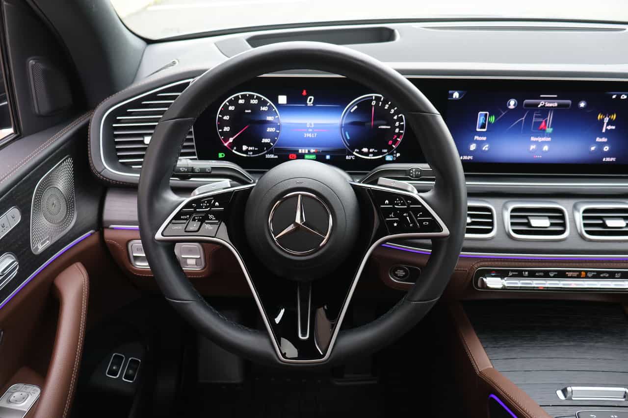 2024 Mercedes-Benz GLE GLE450e - Image 19