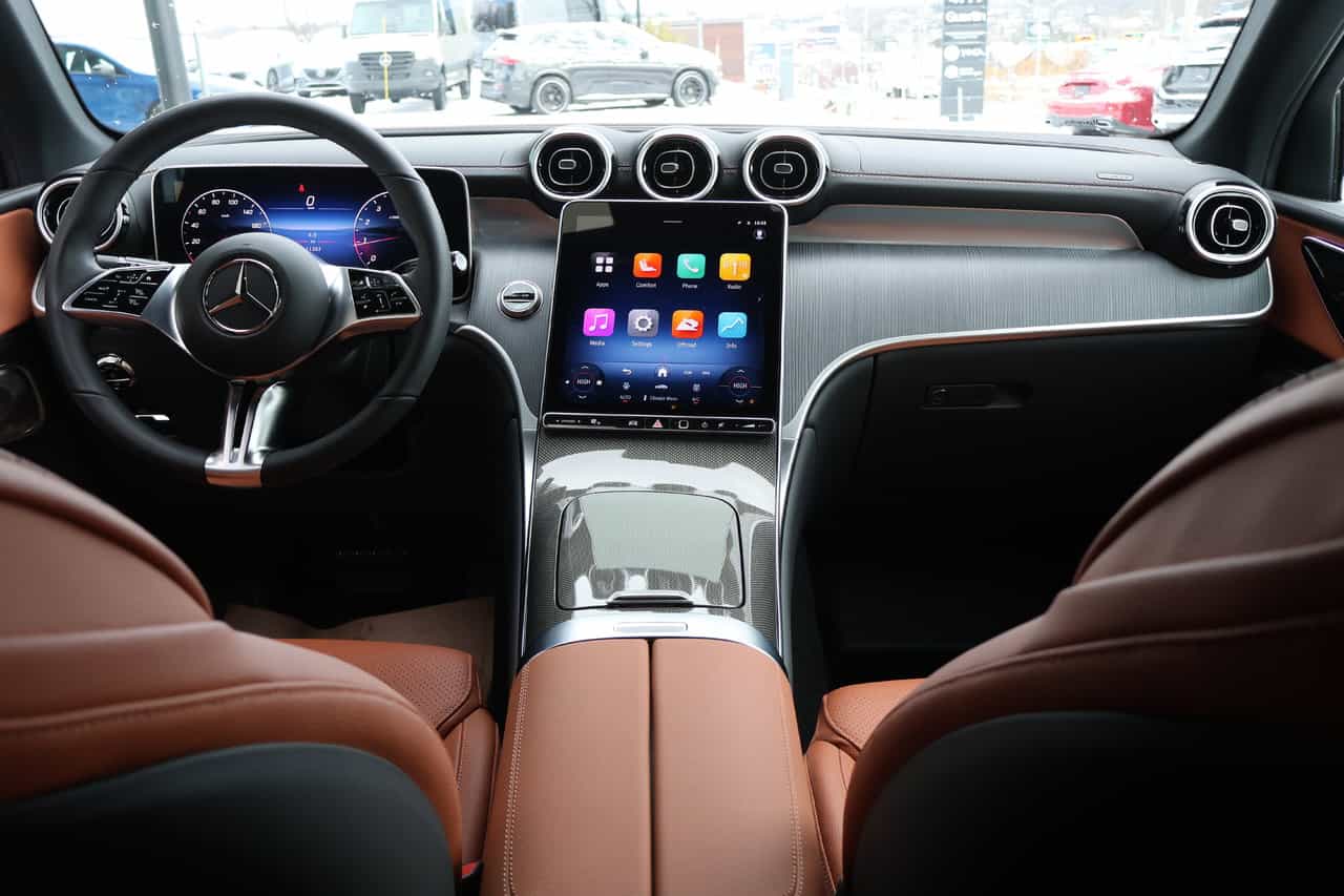 Image 16 Mercedes-Benz GLC GLC300 2025