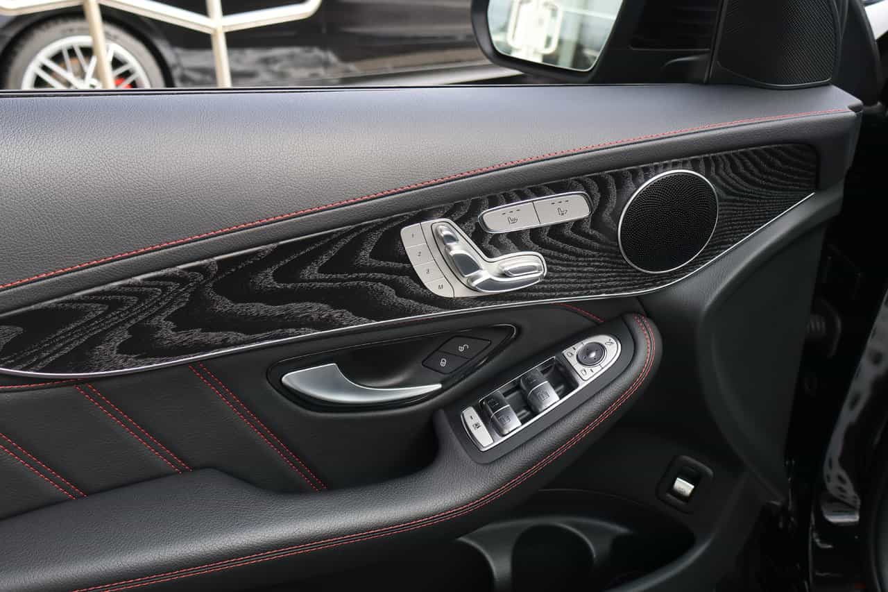 2022 Mercedes-Benz GLC GLC43 AMG - Image 12