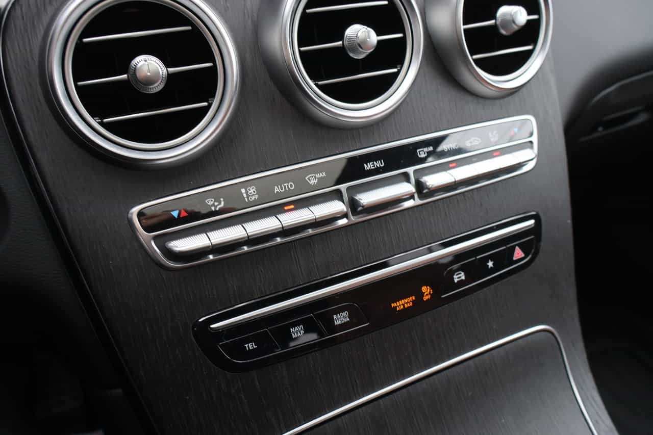 Image 22 Mercedes-Benz GLC GLC300 2023