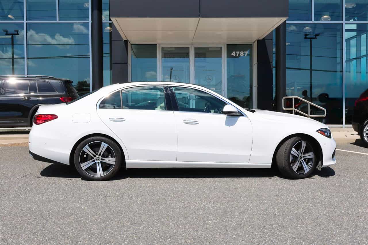 2024 Mercedes-Benz C-Class C300 - Image 8